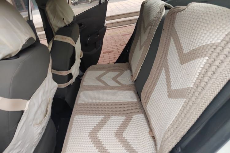 Used Chevrolet Aveo Sonic 2011 Sedan 1.4L MT SL Left Rear Seat