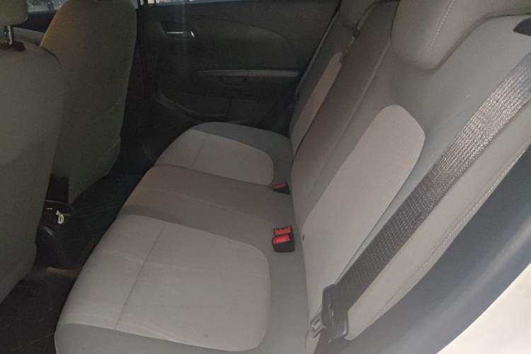 Used Chevrolet Aveo Sonic 2011 Hatchback 1.4L MT SL Left Rear Seat