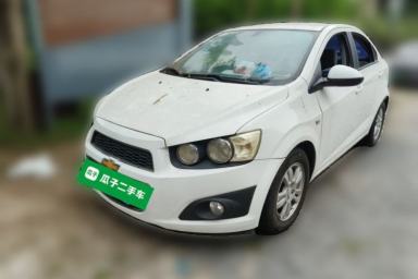 Used Chevrolet Aveo Sonic 2011 Sedan 1.4L Manual Transmission SE