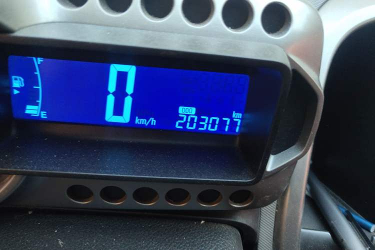 Used Chevrolet Aveo Sonic 2011 Sedan 1.6L Manual Transmission SX Odometer Close Up