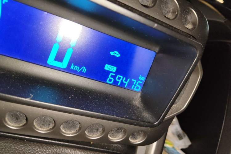 Used Chevrolet Aveo Sonic 2011 Sedan 1.4L Manual Transmission SE Odometer Close Up