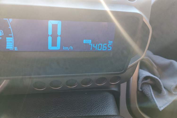 Used Chevrolet Aveo Sonic 2011 Sedan 1.4L MT SL Odometer Close Up