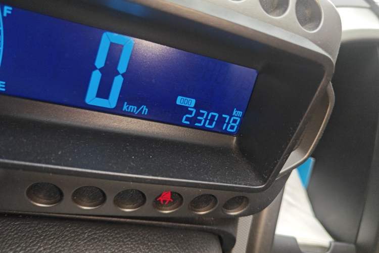 Used Chevrolet Aveo Sonic 2011 Sedan 1.4L Manual Transmission SE Odometer Close Up
