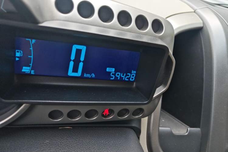 Used Chevrolet Aveo Sonic 2011 Sedan 1.4L Manual Transmission SE Odometer Close Up