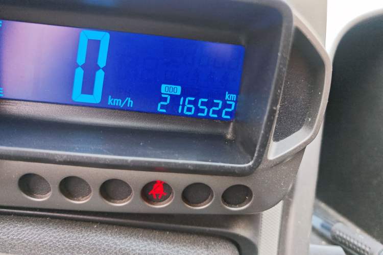 Used Chevrolet Aveo Sonic 2011 Sedan 1.4L MT SL Odometer Close Up