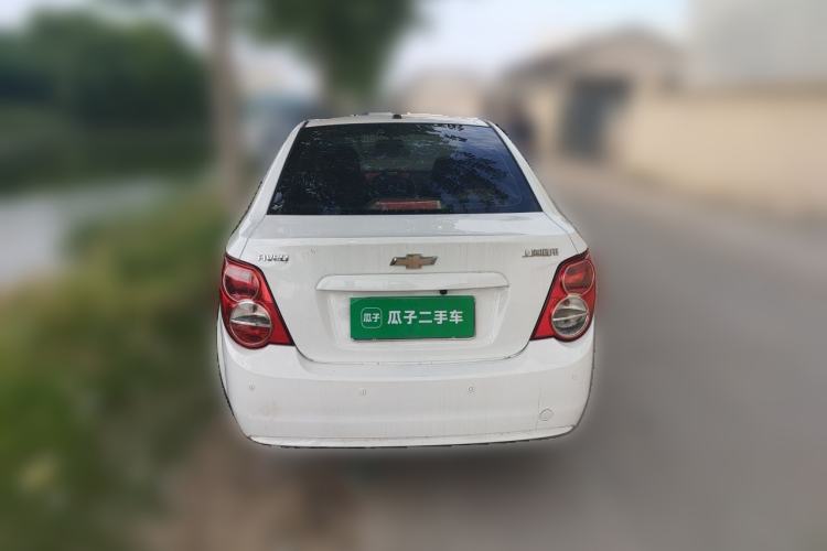Used Chevrolet Aveo Sonic 2011 Sedan 1.4L MT SL Rear