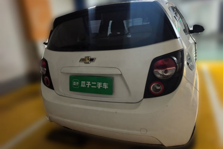 Used Chevrolet Aveo Sonic 2011 Hatchback 1.4L MT SE Rear