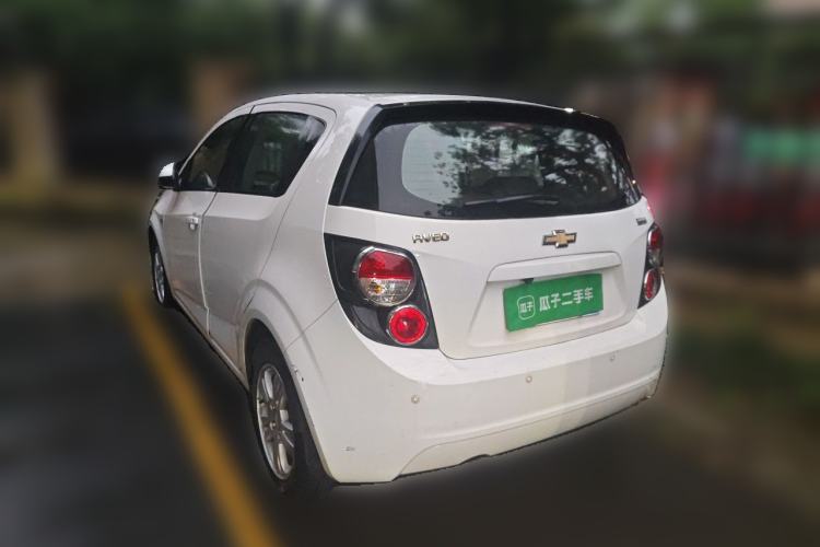 Used Chevrolet Aveo Sonic 2011 Hatchback 1.4L MT SL Rear Left 45 Deg