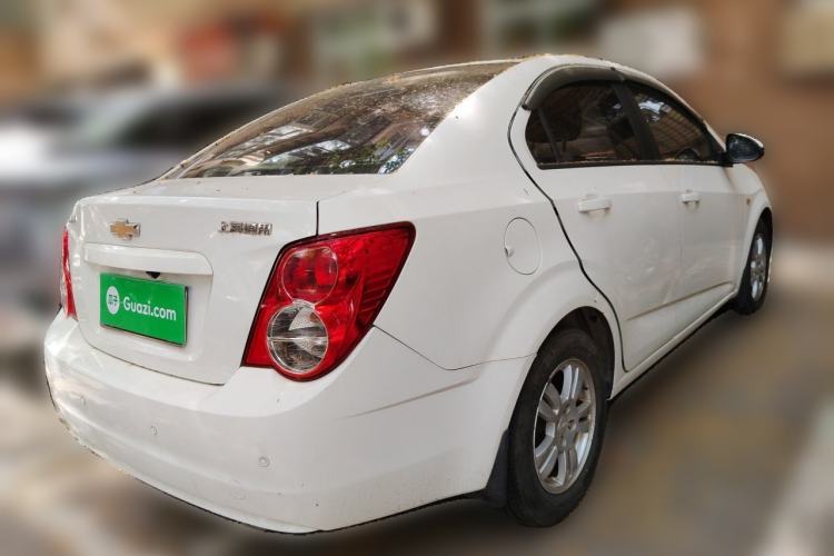 Used Chevrolet Aveo Sonic 2011 Sedan 1.4L Manual Transmission SE Rear Right 45 Deg