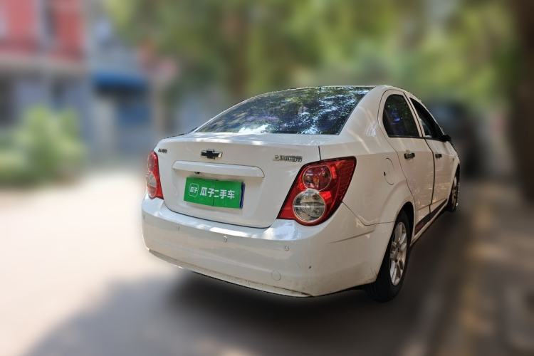 Used Chevrolet Aveo Sonic 2011 Sedan 1.4L MT SL Rear Right 45 Deg