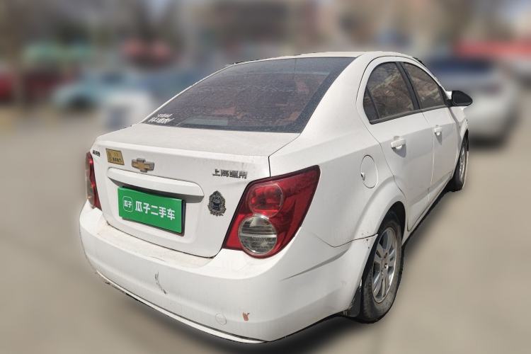 Used Chevrolet Aveo Sonic 2011 Sedan 1.4L MT SL Rear Right 45 Deg