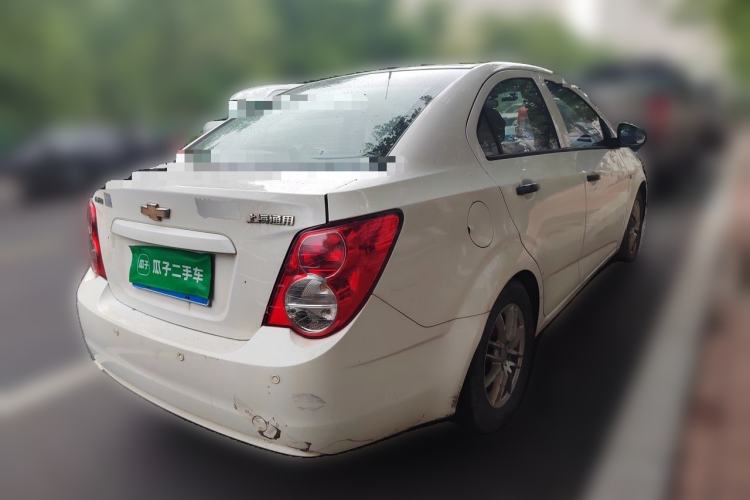 Used Chevrolet Aveo Sonic 2011 Sedan 1.4L MT SL Rear Right 45 Deg