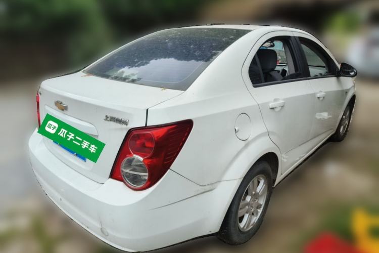 Used Chevrolet Aveo Sonic 2011 Sedan 1.4L Manual Transmission SE Rear Right 45 Deg