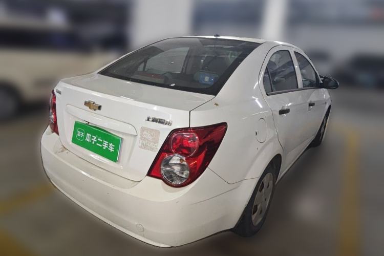 Used Chevrolet Aveo Sonic 2011 Sedan 1.4L MT SL Rear Right 45 Deg