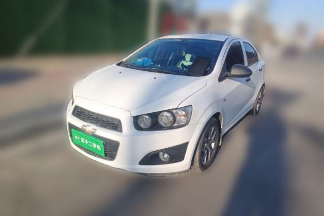 Used Chevrolet Aveo Sonic 2011 Sedan 1.4L MT SL