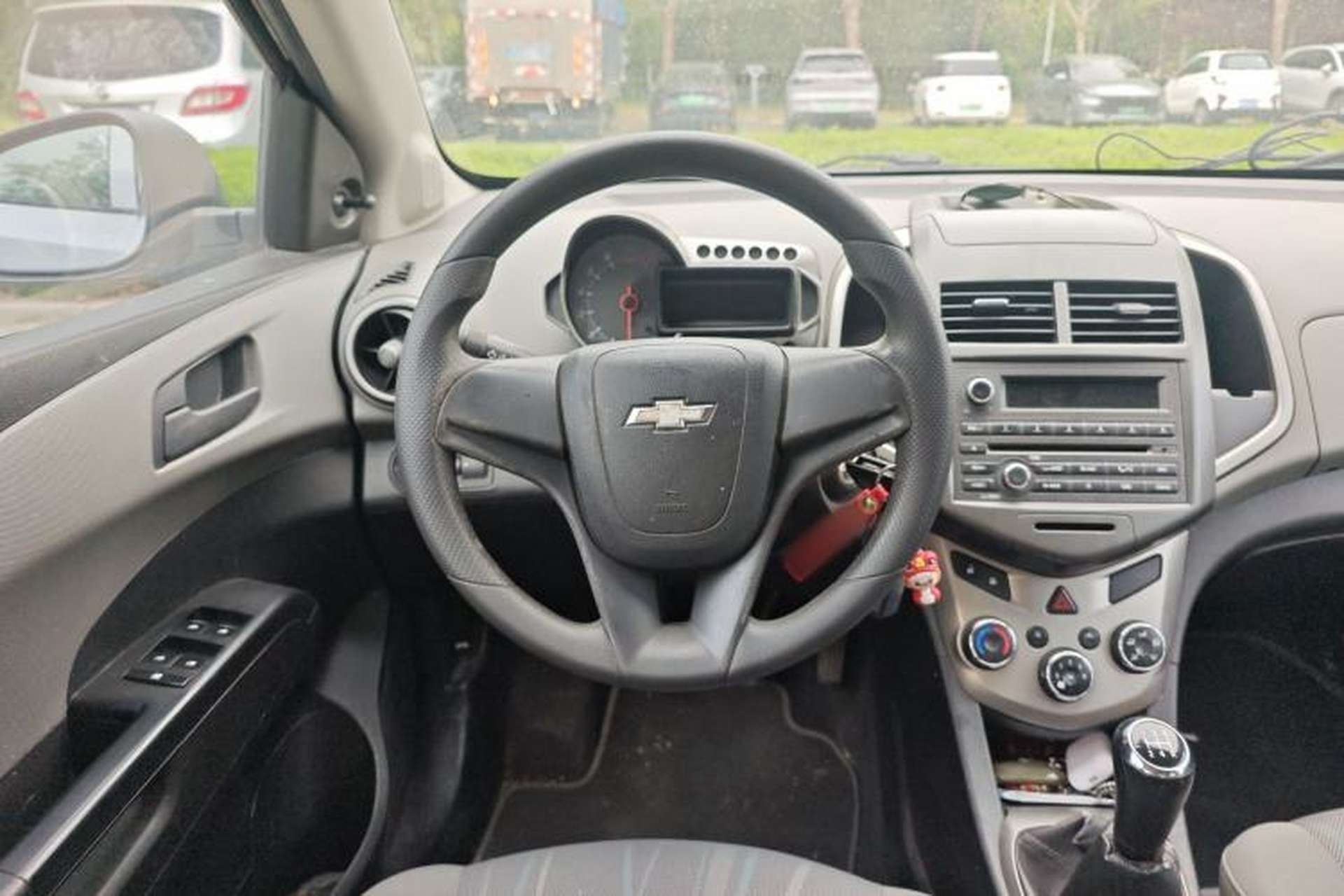 Used Chevrolet Aveo Sonic 2011 Sedan 1.4L MT SL Steering Wheel