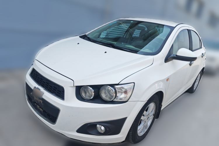 Used Chevrolet Aveo Sonic 2011 Sedan 1.4L Manual Transmission SE Guazi used car, China used car export, Used car for sale, Used  cars, Cheapest cars for sale