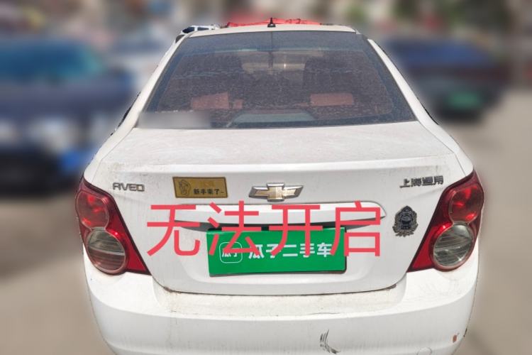 Used Chevrolet Aveo Sonic 2011 Sedan 1.4L MT SL Trunk