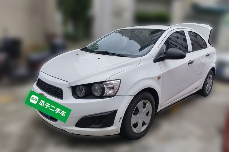Used Chevrolet Aveo Sonic 2011 Sedan 1.4L MT SL Guazi used car, China used car export, Used car for sale, Used  cars, Cheapest cars for sale