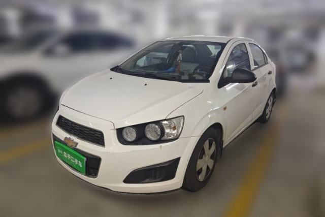 Used Chevrolet Aveo Sonic 2011 Sedan 1.4L MT SL