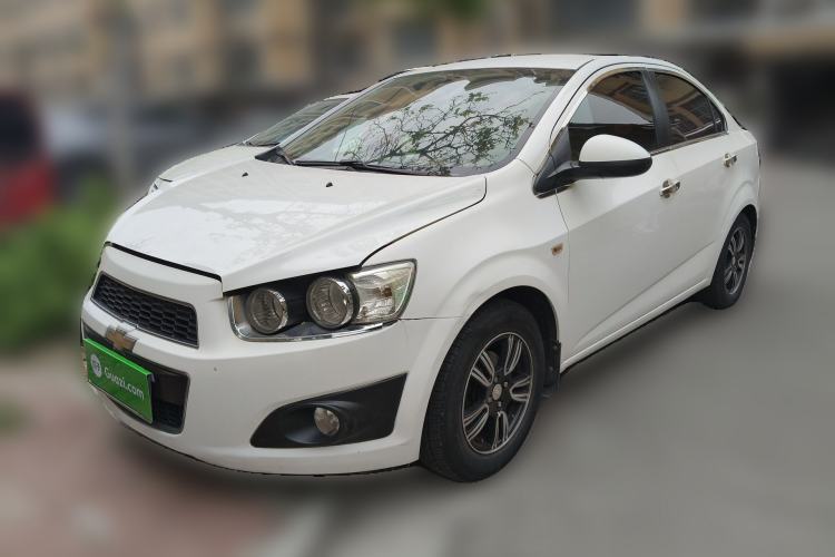 Used Chevrolet Aveo Sonic 2011 Sedan 1.4L MT SL Guazi used car, China used car export, Used car for sale, Used  cars, Cheapest cars for sale
