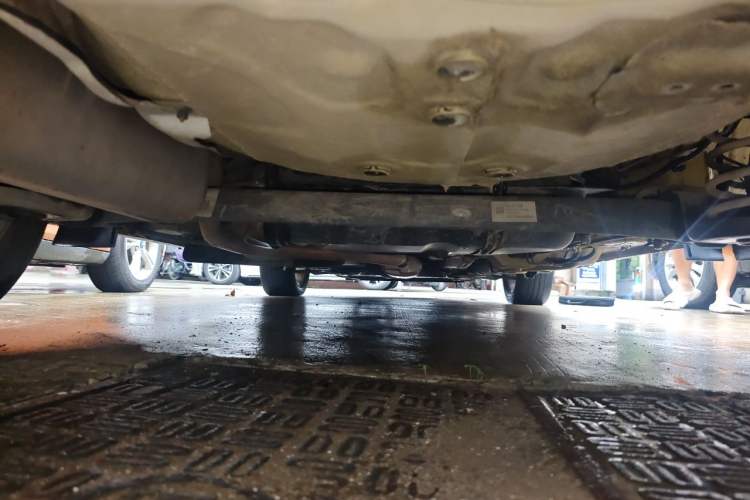 Used Chevrolet Aveo Sonic 2011 Hatchback 1.6L AT SX Chassis Rear
