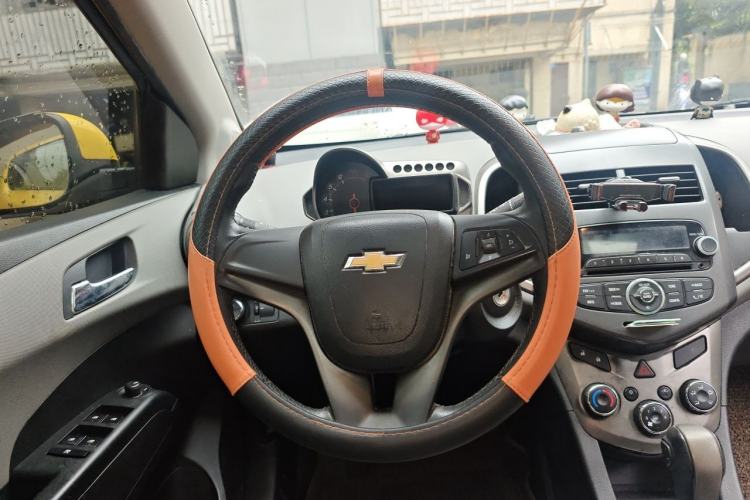 Used Chevrolet Aveo Sonic 2011 Hatchback 1.6L AT SX Steering Wheel