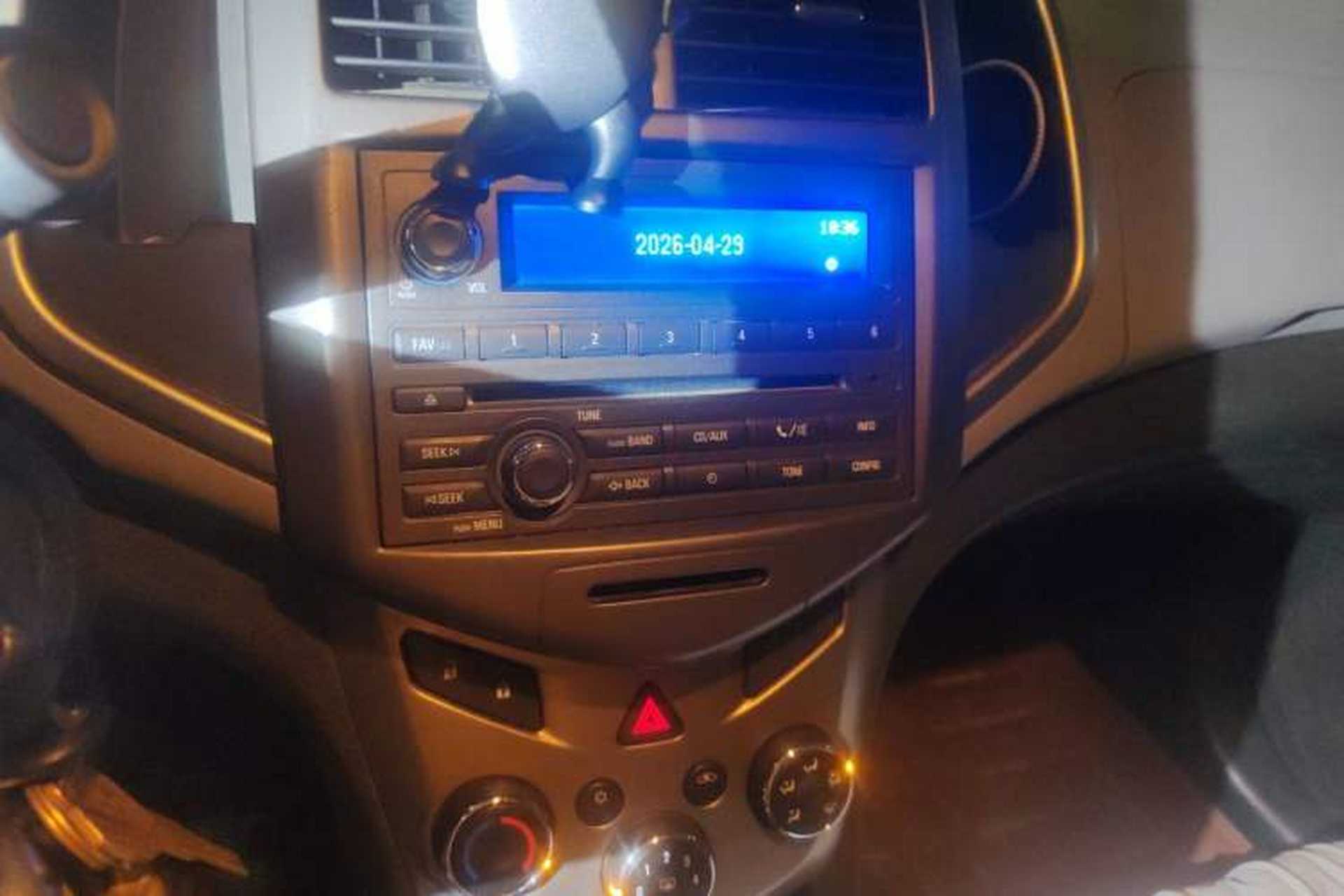 Used Chevrolet Aveo Sonic 2013 Sedan 1.4L Automatic with Sunroof Audio And AC Panel