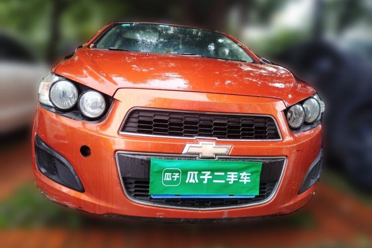 Used Chevrolet Aveo Sonic 2013 Sedan 1.4L Automatic with Sunroof Front