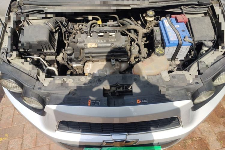 Used Chevrolet Aveo Sonic 2013 Sedan 1.4L Automatic with Sunroof Engine Bay