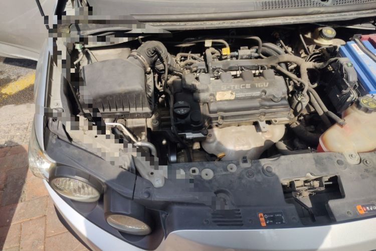 Used Chevrolet Aveo Sonic 2013 Sedan 1.4L Automatic with Sunroof Engine Bay Right