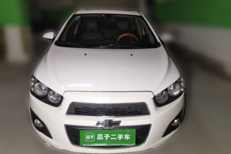 Used Chevrolet Aveo Sonic 2013 Sedan 1.6L AT SX Stylish Audio-Visual Edition Front