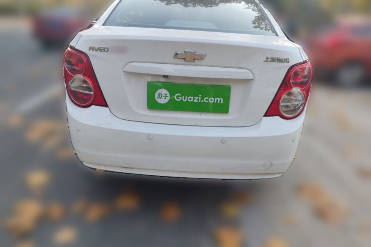 Used Chevrolet Aveo Sonic 2013 Sedan 1.4L Automatic with Sunroof Rear