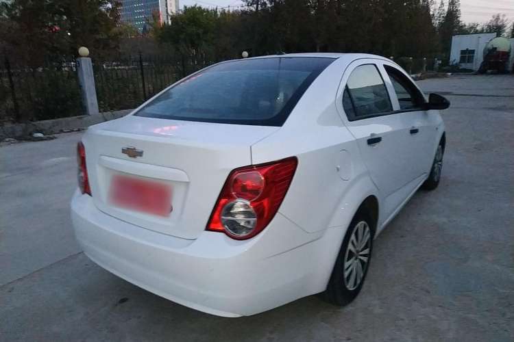 Used Chevrolet Aveo Sonic 2013 Sedan 1.4L Automatic with Sunroof Rear Right 45 Deg