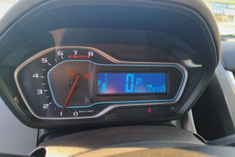 Used Chevrolet Aveo Sonic 2014 Sedan 1.4SL AT Fashion Edition Instrument Cluster