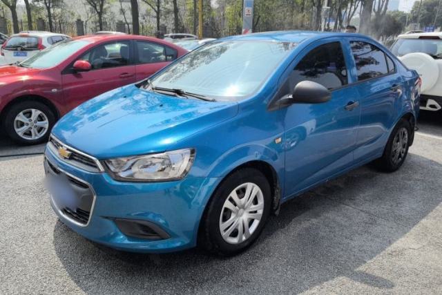 Used Chevrolet Aveo Sonic 2014 Sedan 1.4SL MT Comfort Edition