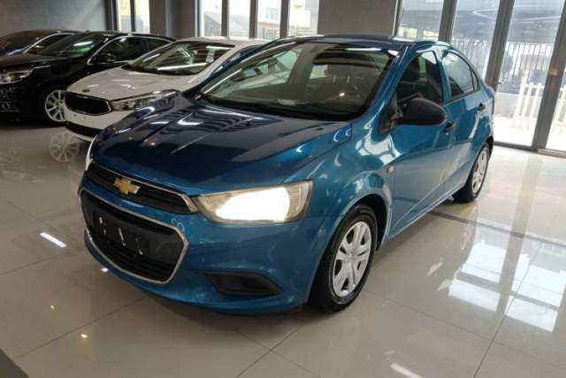Used Chevrolet Aveo Sonic 2014 Sedan 1.4SL AT Fashion Edition