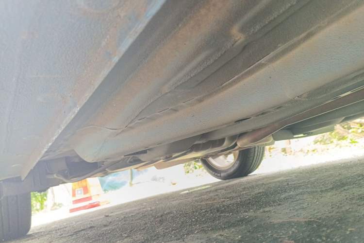 Used Chevrolet Aveo Sonic 2014 Sedan 1.6SX AT Fashion Edition Chassis Rear Right