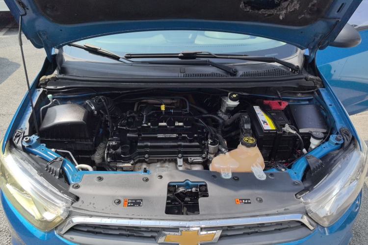 Used Chevrolet Aveo Sonic 2014 Sedan 1.4SL MT Comfort Edition Engine Bay