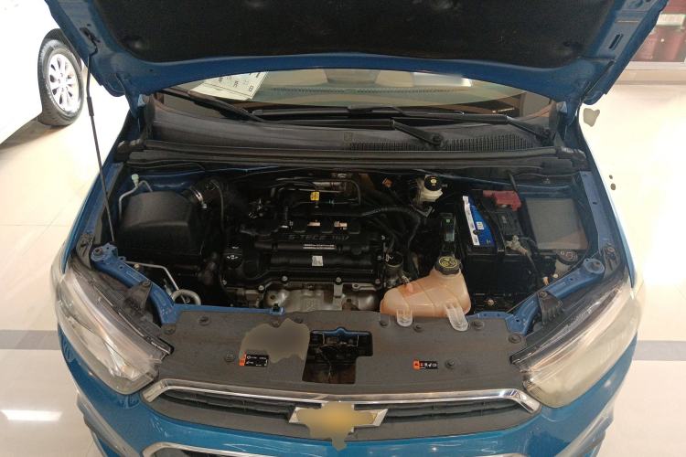 Used Chevrolet Aveo Sonic 2014 Sedan 1.4SL AT Fashion Edition Engine Bay