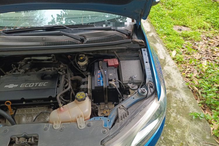 Used Chevrolet Aveo Sonic 2014 Sedan 1.6SX AT Fashion Edition Engine Bay Left