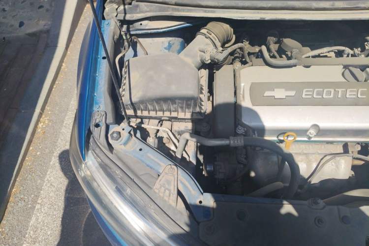 Used Chevrolet Aveo Sonic 2014 Sedan 1.6SX AT Fashion Edition Engine Bay Right