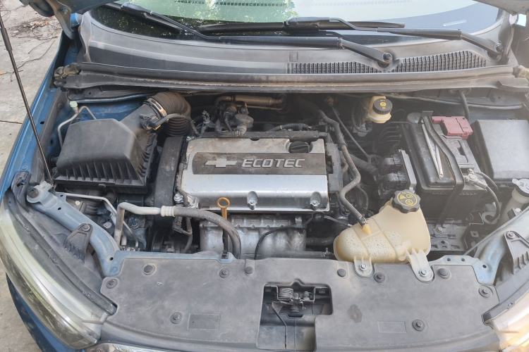 Used Chevrolet Aveo Sonic 2014 Sedan 1.6SX AT Fashion Edition Engine Bay