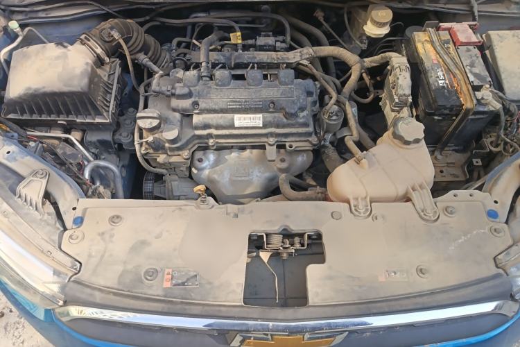 Used Chevrolet Aveo Sonic 2014 Sedan 1.4SL AT Stylish Sunroof Edition Engine Bay