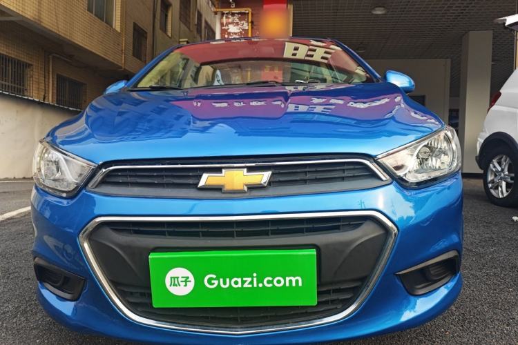 Used Chevrolet Aveo Sonic 2014 Sedan 1.4SL AT Stylish Sunroof Edition Front