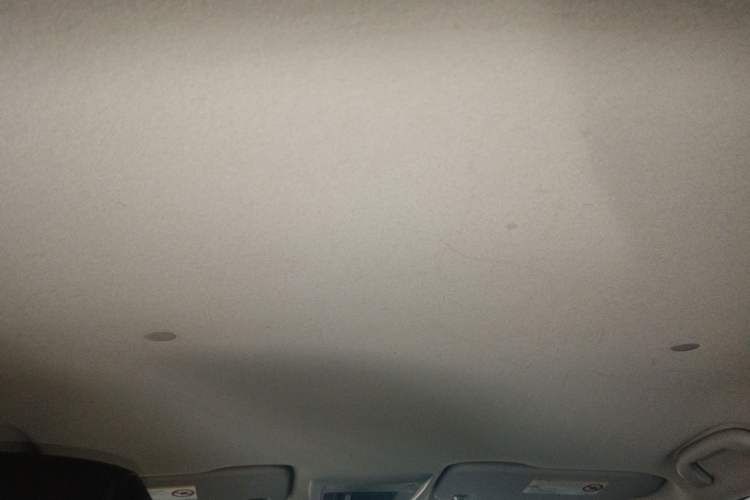 Used Chevrolet Aveo Sonic 2014 Sedan 1.4SL AT Fashion Edition Headliner