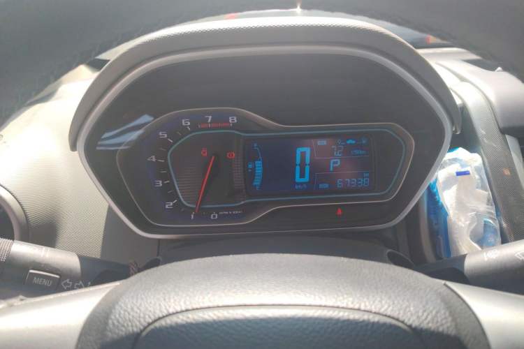 Used Chevrolet Aveo Sonic 2014 Sedan 1.6SX AT Fashion Edition Instrument Cluster
