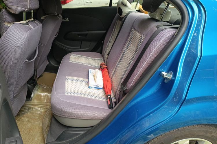 Used Chevrolet Aveo Sonic 2014 Sedan 1.6SX AT Fashion Edition Left Rear Seat