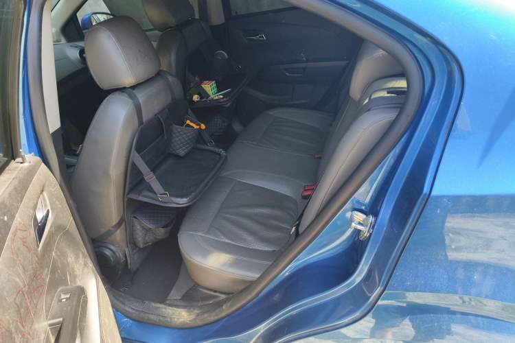 Used Chevrolet Aveo Sonic 2014 Sedan 1.6SX AT Fashion Edition Left Rear Seat