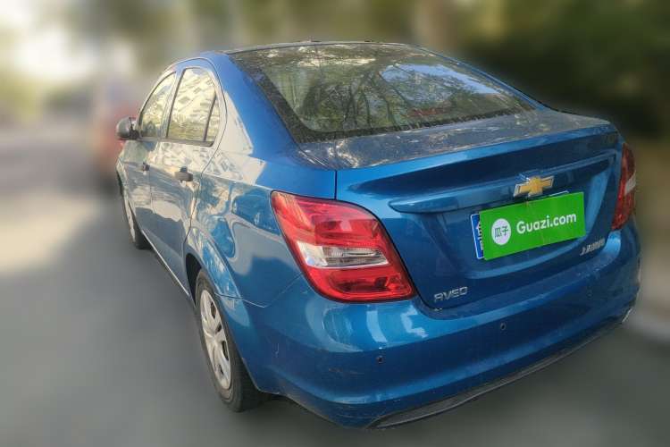 Used Chevrolet Aveo Sonic 2014 Sedan 1.4SL MT Comfort Edition Rear Left 45 Deg